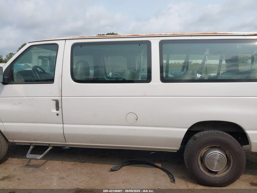 1999 Ford E-350 Super Duty Xl/Xlt VIN: 1FBSS31LXXHA10242 Lot: 43140481