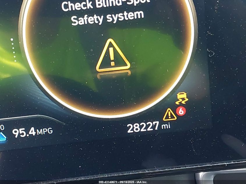 2024 Hyundai Elantra Limited VIN: KMHLP4DG2RU661845 Lot: 43140671