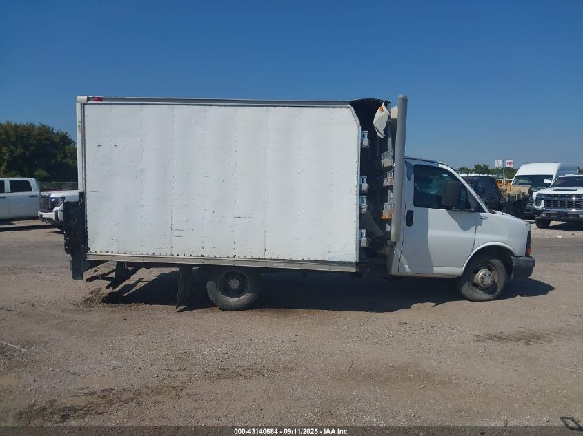 2008 Chevrolet Express Cutaway Work Van VIN: 1GBJG31C581118811 Lot: 43140684