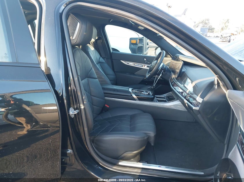 2024 BMW 740 I XDRIVE - WBA33EH04RCS09403