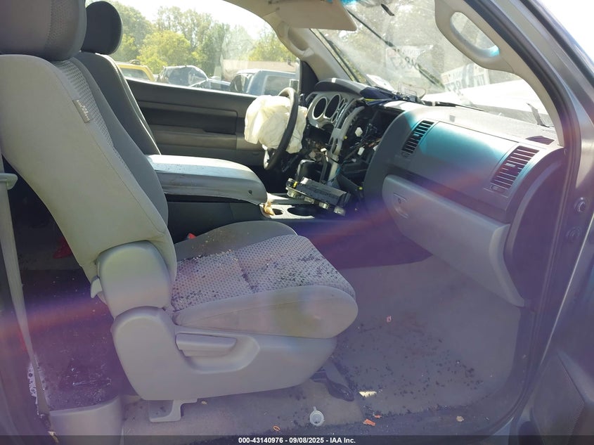 2007 Toyota Tundra Base 5.7L V8