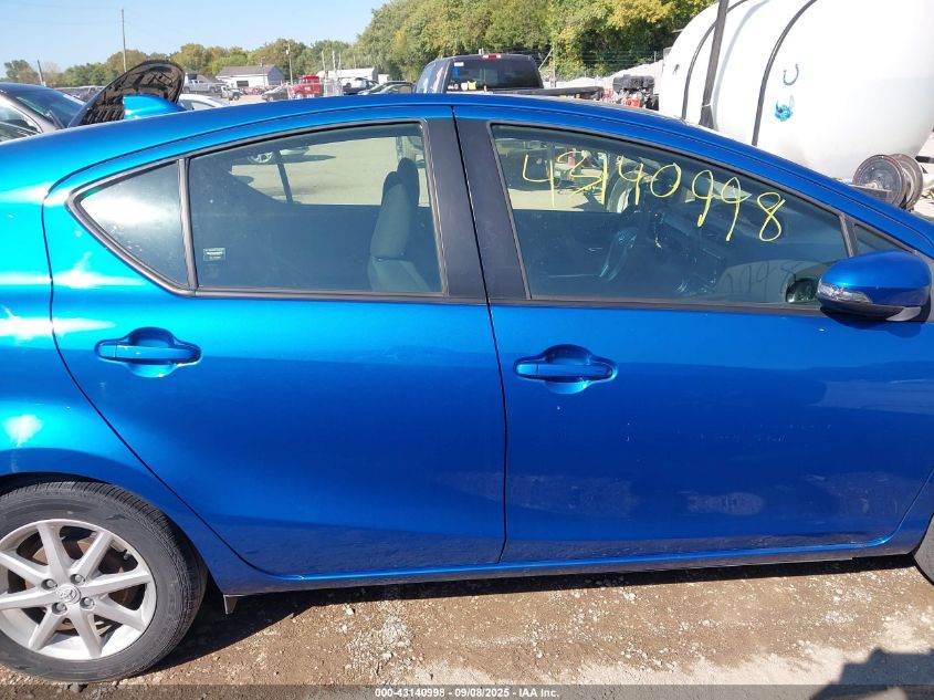 2015 Toyota Prius C Three VIN: JTDKDTB3XF1576784 Lot: 43140998