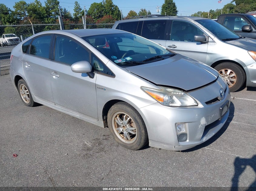 TOYOTA PRIUS II