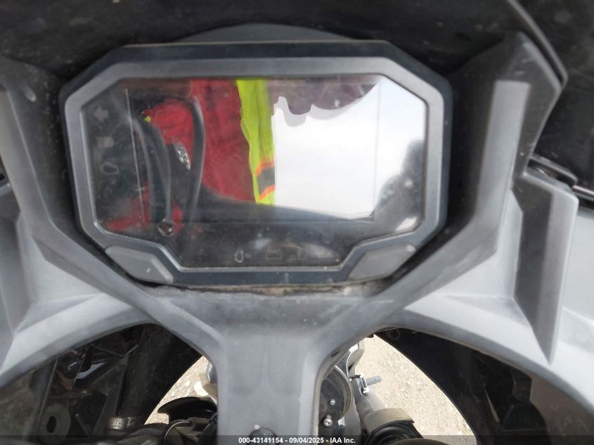 2023 Kawasaki Ex650 R VIN: ML5EXER15PDA87341 Lot: 43141154