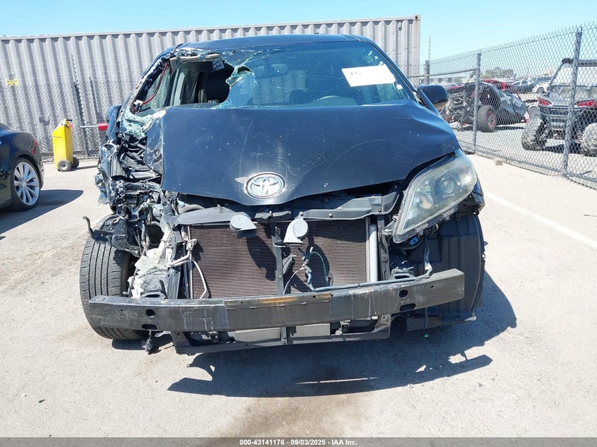 2014 TOYOTA SIENNA SPORT - 5TDXK3DC4ES495936