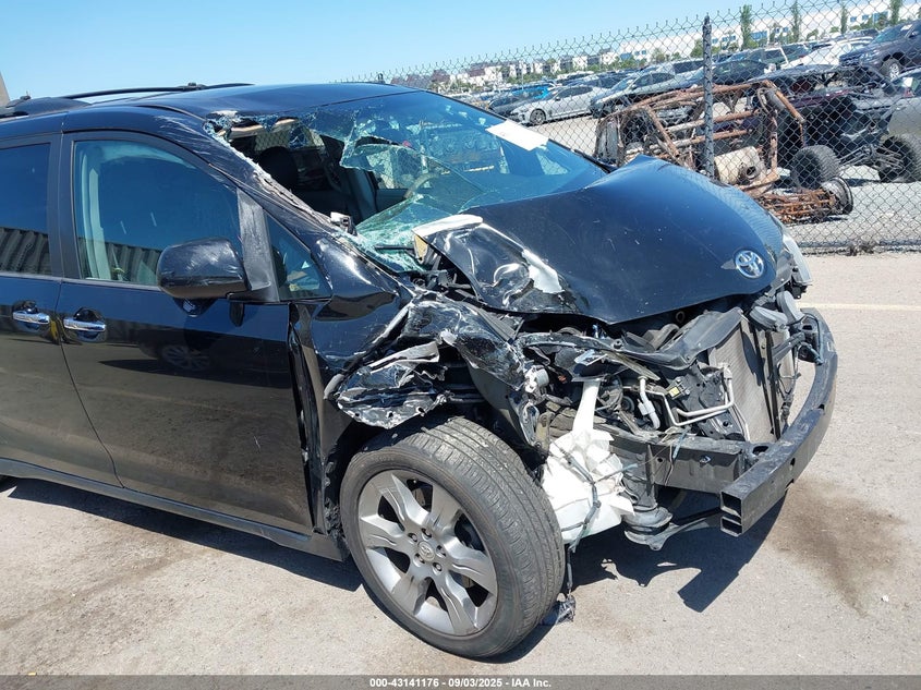 2014 TOYOTA SIENNA SPORT - 5TDXK3DC4ES495936