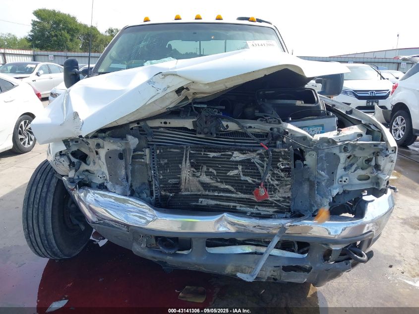 2000 Ford F-350 Lariat/Xl/Xlt VIN: 1FTWW32F3YED35358 Lot: 43141306