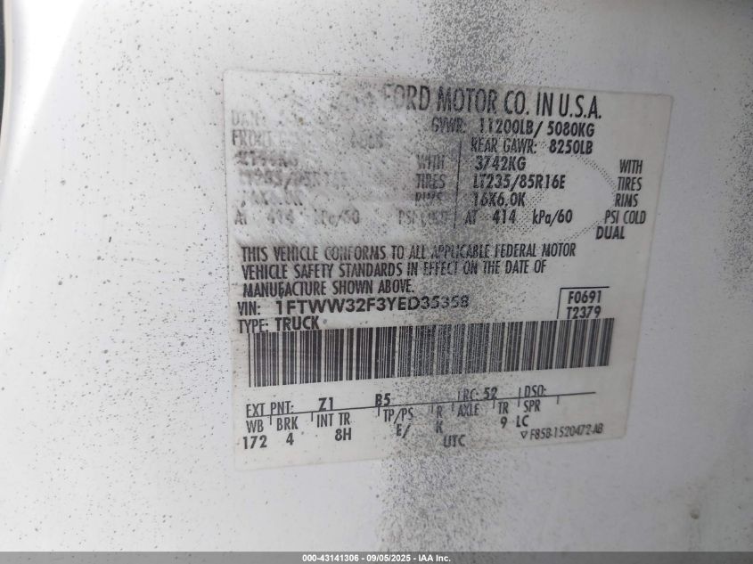 2000 Ford F-350 Lariat/Xl/Xlt VIN: 1FTWW32F3YED35358 Lot: 43141306