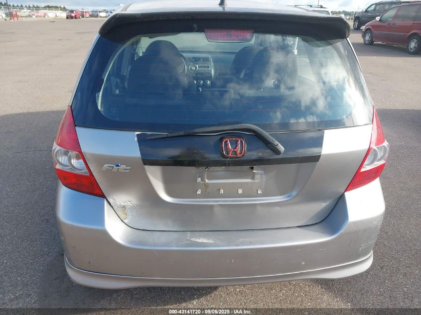 2008 Honda Fit Sport VIN: JHMGD38688S037731 Lot: 43141720