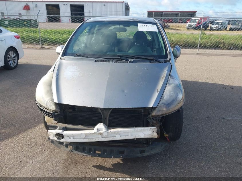 2008 Honda Fit Sport VIN: JHMGD38688S037731 Lot: 43141720