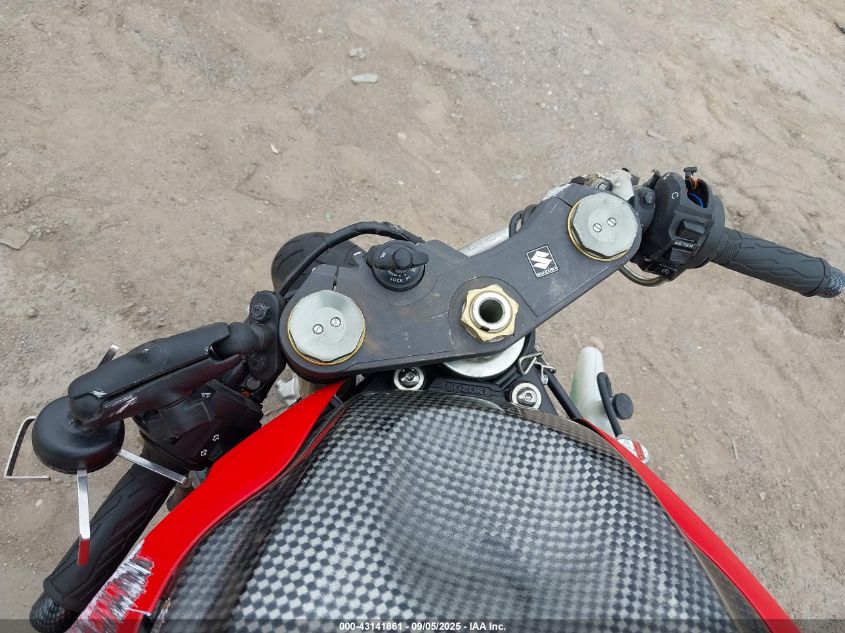 2013 Suzuki Gsx-R750 VIN: JS1GR7MA2D2100475 Lot: 43141861