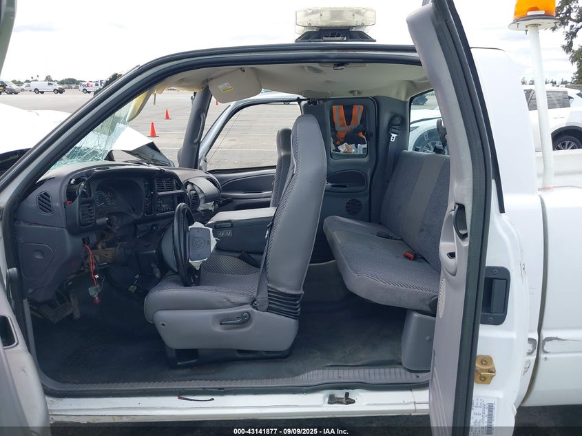 2001 Dodge Ram 1500 St VIN: 1B7HC13Y01J570013 Lot: 43141877