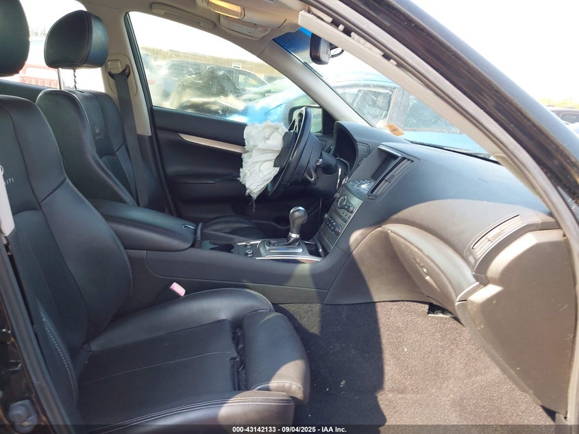 2013 INFINITI G37 JOURNEY - JN1CV6AP5DM715189