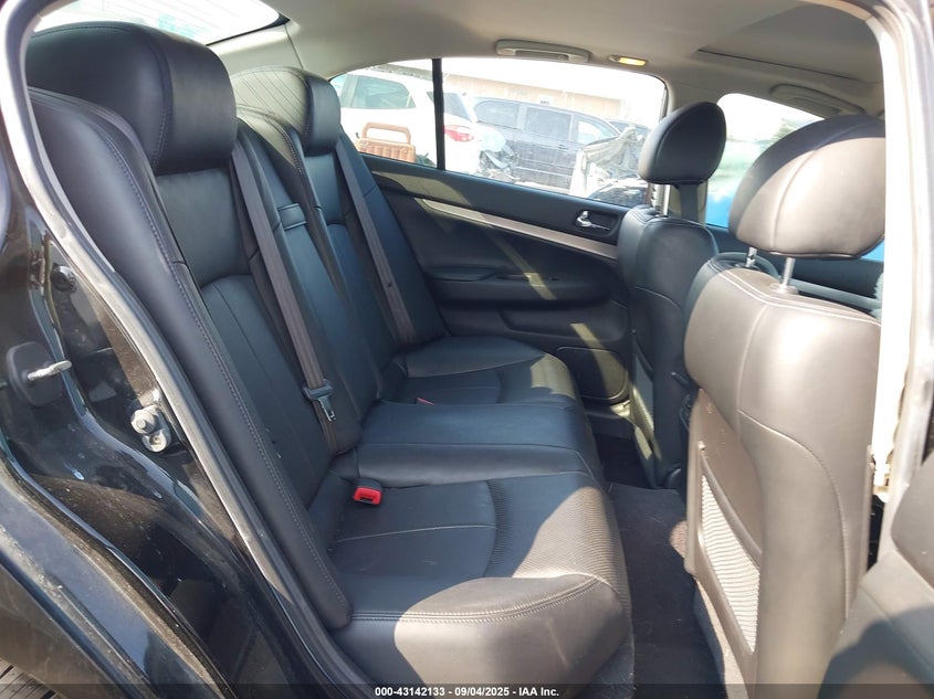 2013 INFINITI G37 JOURNEY - JN1CV6AP5DM715189