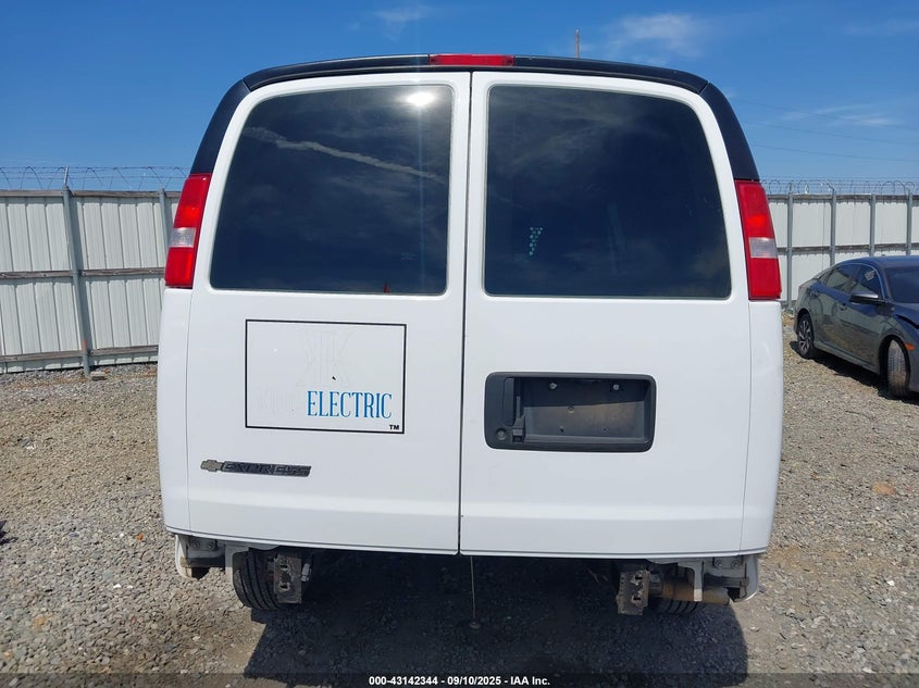 2020 Chevrolet Express Cargo Rwd 2500 Regular Wheelbase Wt VIN: 1GCWGAFG8L1266252 Lot: 43142344