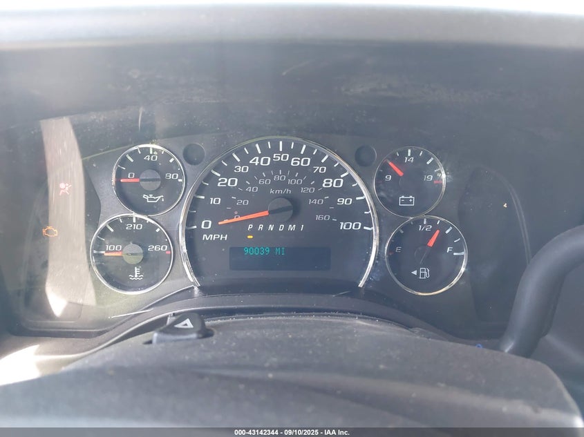 2020 Chevrolet Express Cargo Rwd 2500 Regular Wheelbase Wt VIN: 1GCWGAFG8L1266252 Lot: 43142344