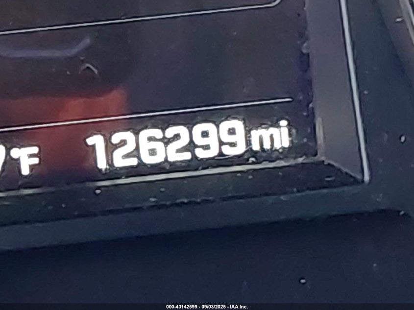 2017 HYUNDAI SANTA FE LIMITED ULTIMATE - KM8SRDHF0HU170549