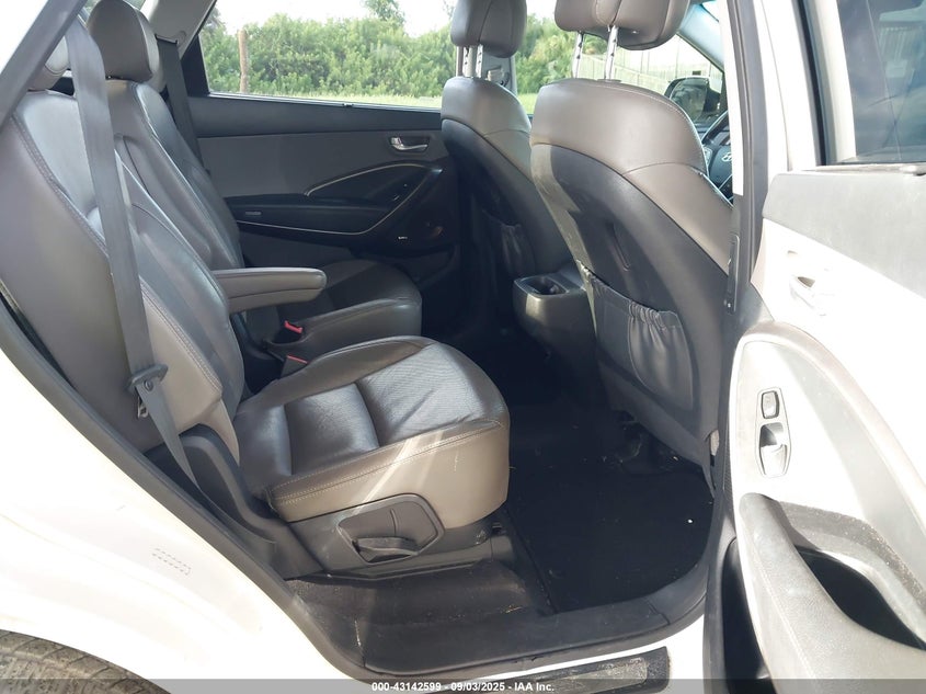 2017 HYUNDAI SANTA FE LIMITED ULTIMATE - KM8SRDHF0HU170549