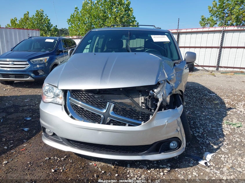 2019 DODGE GRAND CARAVAN SXT - 2C4RDGCG7KR636114