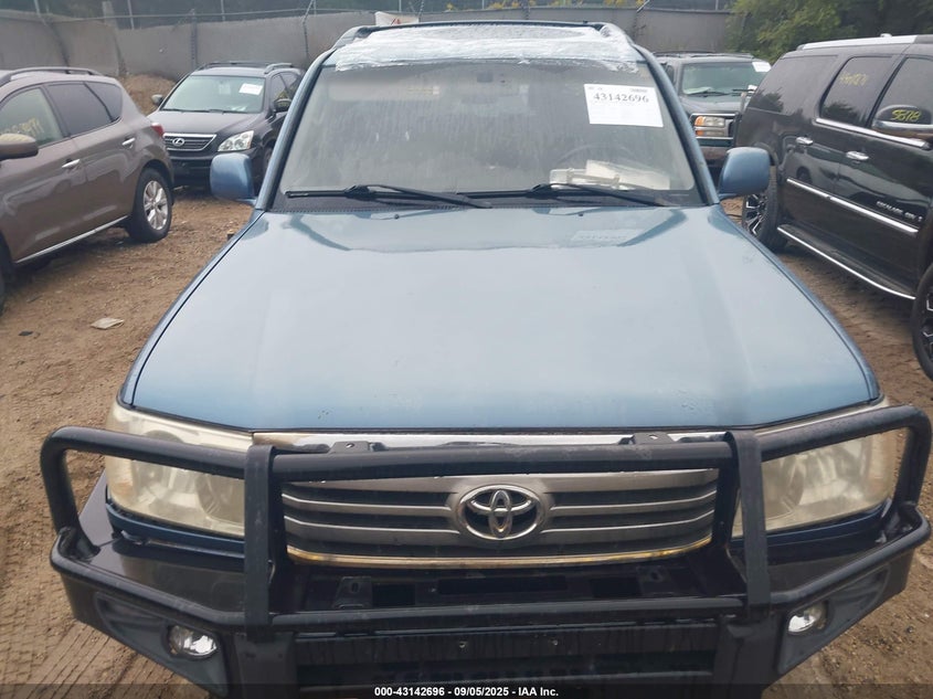 2006 Toyota Land Cruiser V8 VIN: JTEHT05J962101283 Lot: 43142696