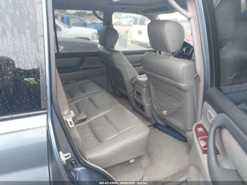 2006 Toyota Land Cruiser V8 VIN: JTEHT05J962101283 Lot: 43142696