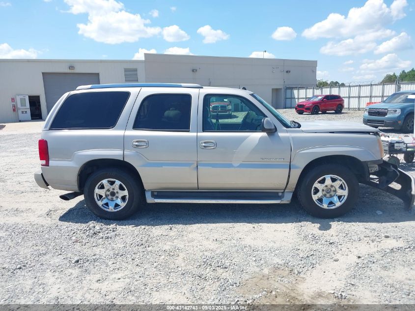 2004 Cadillac Escalade Standard VIN: 1GYEC63T44R166653 Lot: 43142743