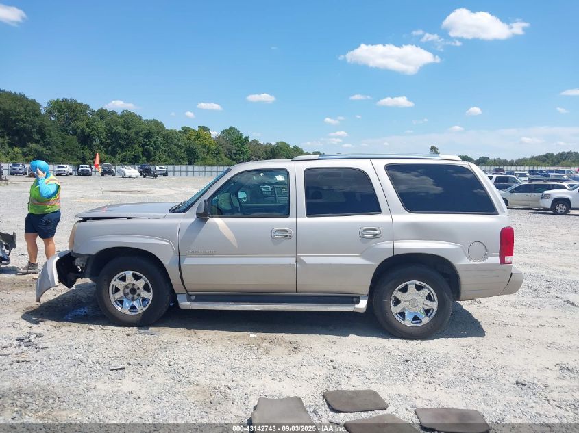 2004 Cadillac Escalade Standard VIN: 1GYEC63T44R166653 Lot: 43142743