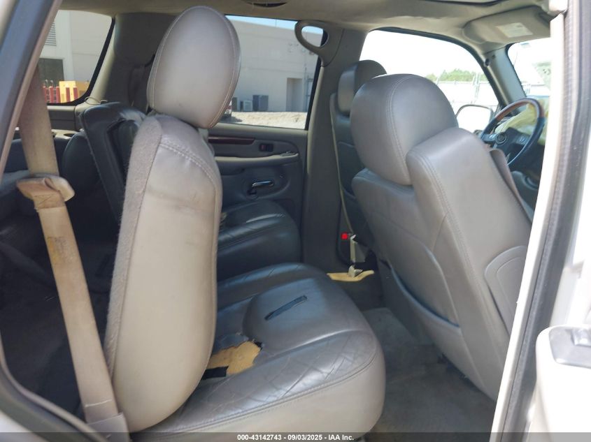 2004 Cadillac Escalade Standard VIN: 1GYEC63T44R166653 Lot: 43142743