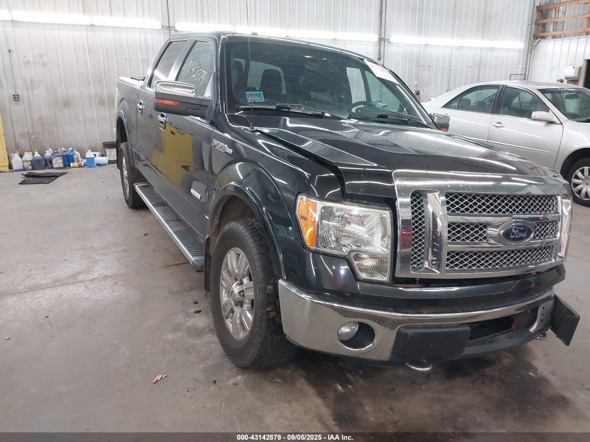 FORD F-150 LARIAT