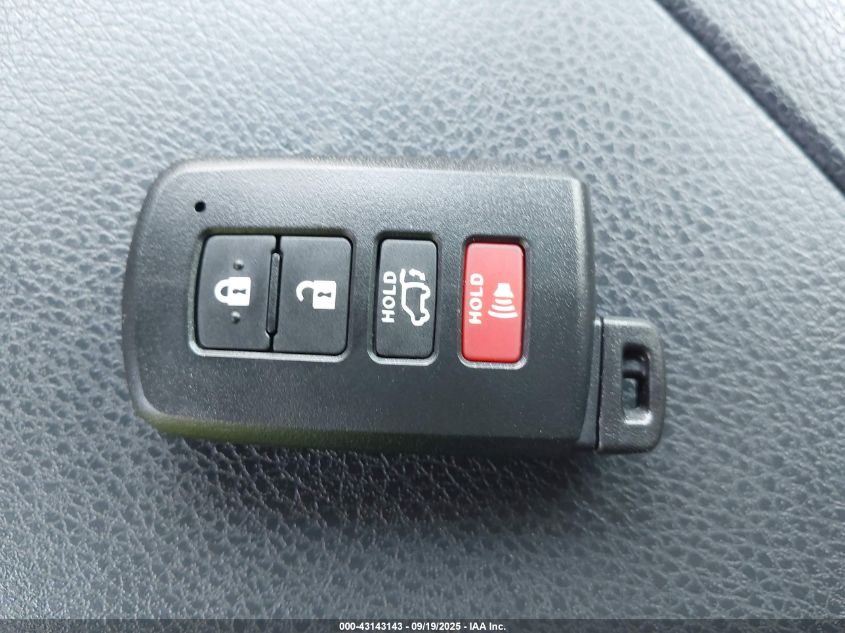 2019 Toyota Highlander Xle VIN: 5TDJZRFHXKS717758 Lot: 43143143