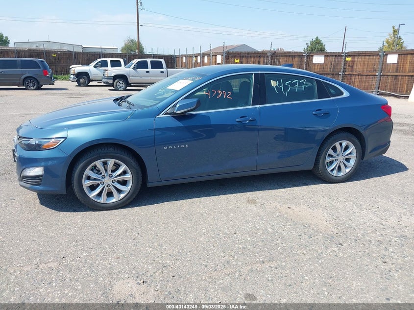 2025 CHEVROLET MALIBU FWD 1LT - 1G1ZD5STXSF123524