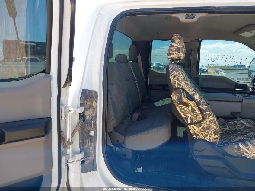 2018 Ford F-250 Xl VIN: 1FT7X2B60JEB92354 Lot: 43143360