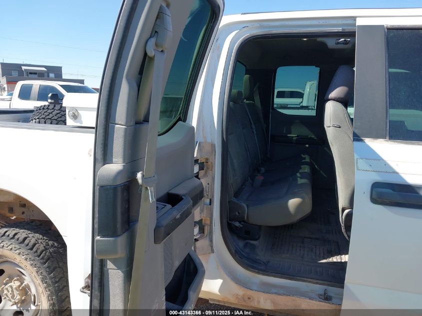 2017 Ford F-250 Xl VIN: 1FT7X2B62HEC15787 Lot: 43143366