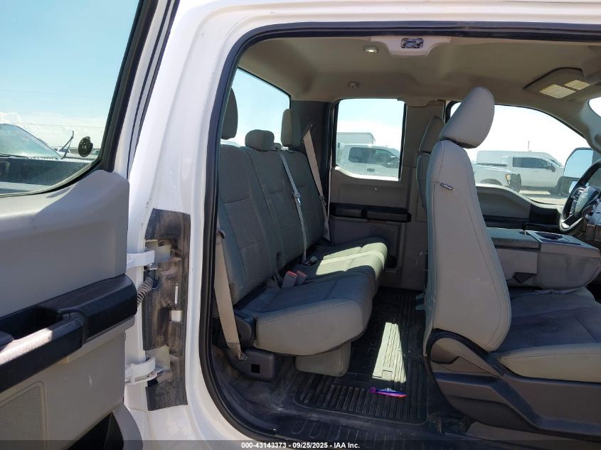 2017 Ford F-250 Xl VIN: 1FT7X2B67HEF18242 Lot: 43143373