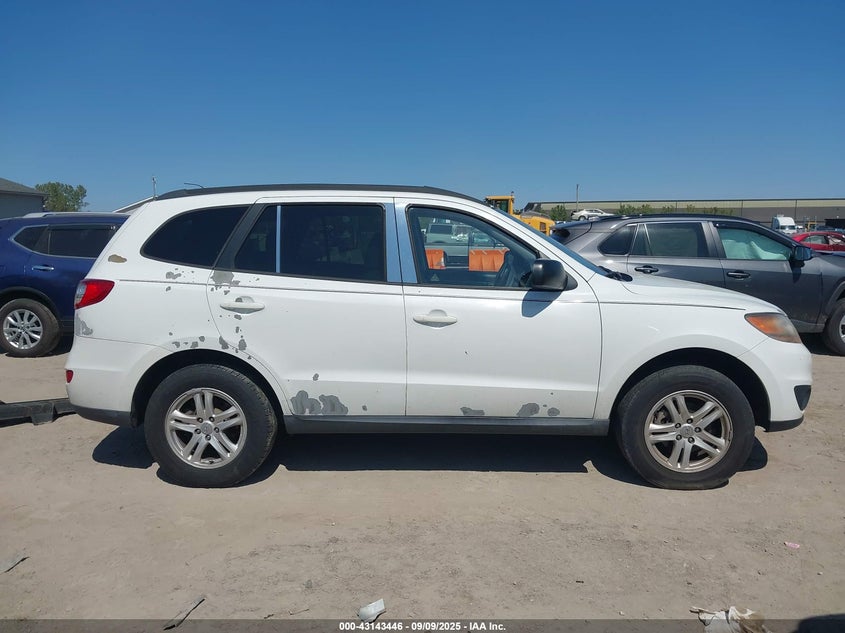 2010 Hyundai Santa Fe Gls VIN: 5NMSG3AB4AH353817 Lot: 43143446