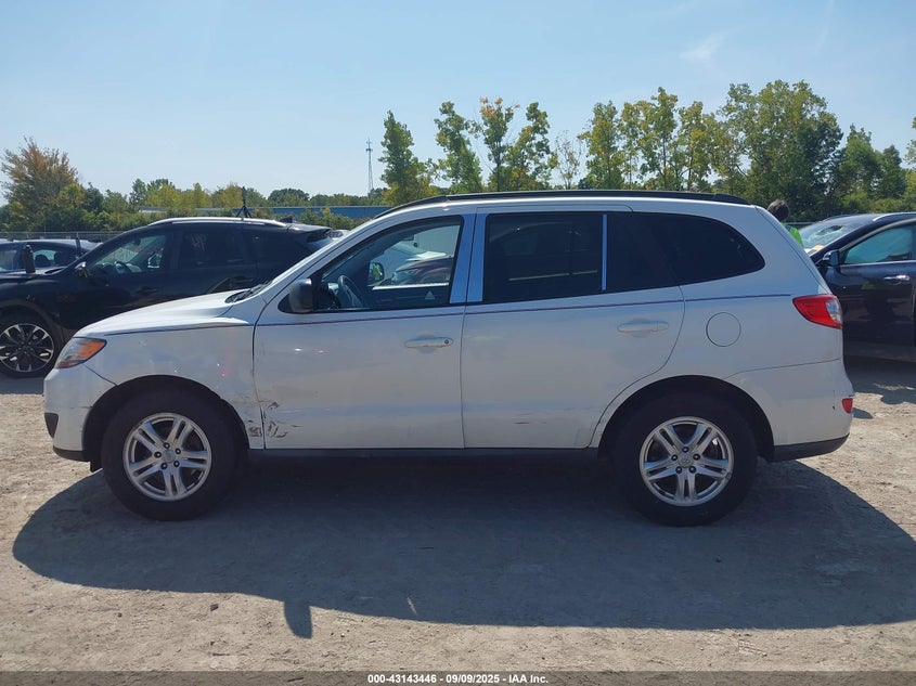 2010 Hyundai Santa Fe Gls VIN: 5NMSG3AB4AH353817 Lot: 43143446