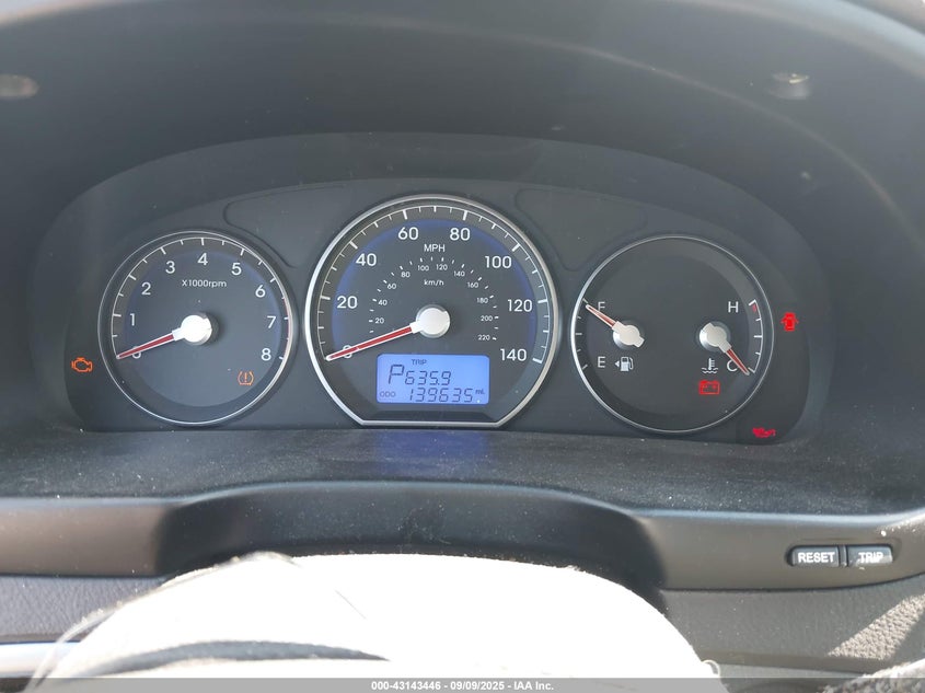 2010 Hyundai Santa Fe Gls VIN: 5NMSG3AB4AH353817 Lot: 43143446