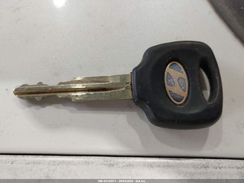 2004 Hyundai Xg350 L VIN: KMHFU45E24A317090 Lot: 43143511