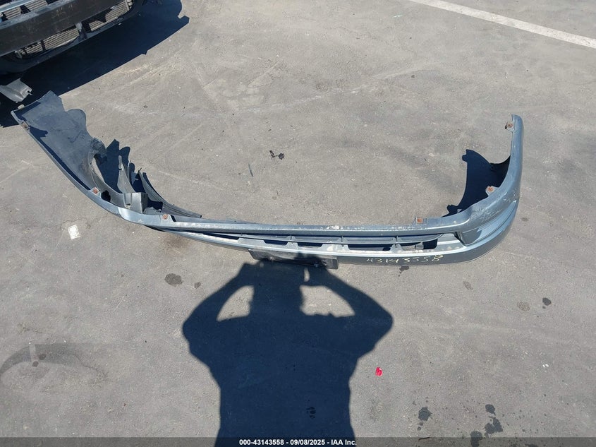 2004 Toyota Avalon Xl/Xls VIN: 4T1BF28B44U347026 Lot: 43143558