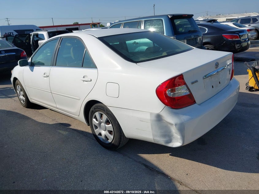 2003 Toyota Camry Le white sedan gasoline JTDBE32K530179960 photo #4