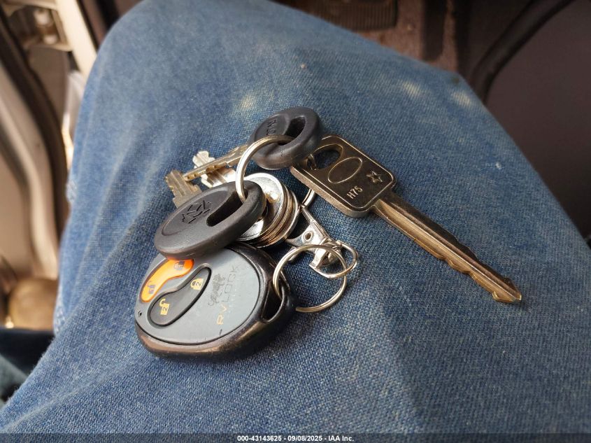 2003 Ford E-450 Cutaway Standard VIN: 1FDXE45S53HA44000 Lot: 43143625