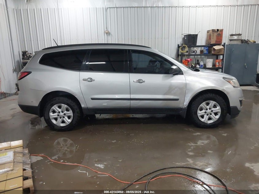 2017 Chevrolet Traverse Ls VIN: 1GNKRFKD4HJ184776 Lot: 43143860