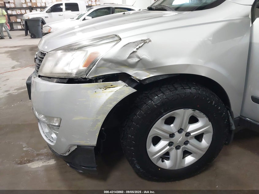 2017 Chevrolet Traverse Ls VIN: 1GNKRFKD4HJ184776 Lot: 43143860