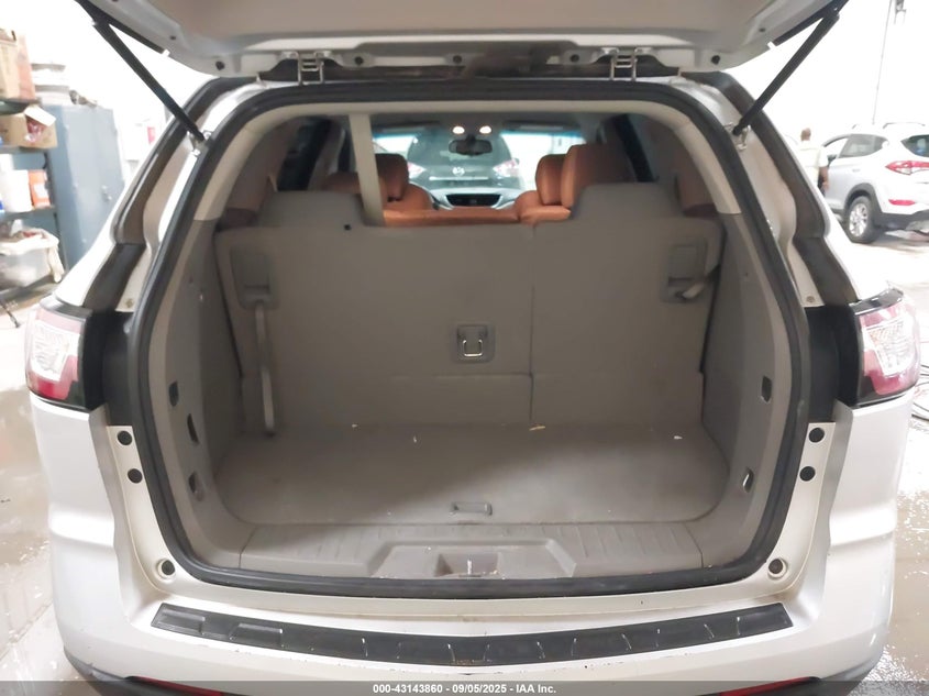 2017 Chevrolet Traverse Ls VIN: 1GNKRFKD4HJ184776 Lot: 43143860