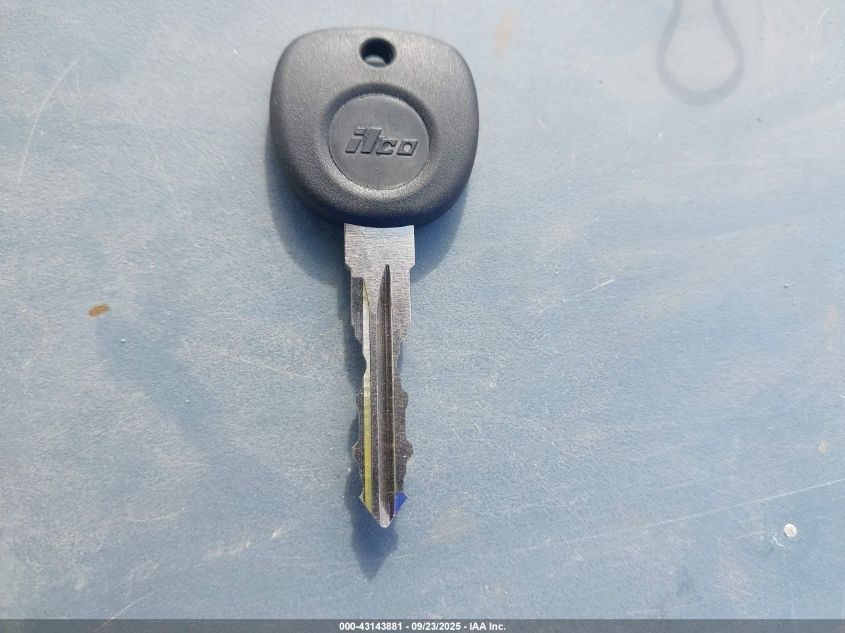 2011 Chevrolet Suburban 1500 Ls VIN: 1GNSCHE02BR376132 Lot: 43143881