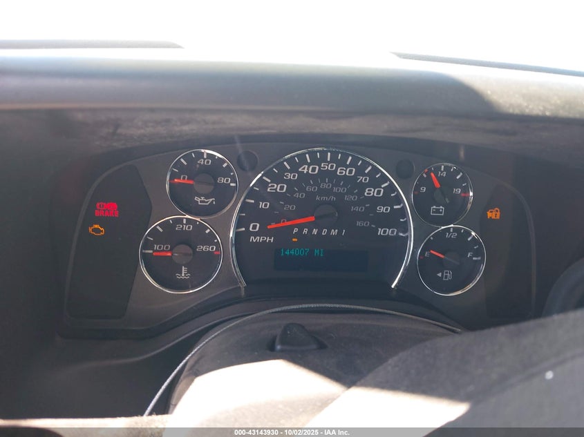 2011 Chevrolet Express Cutaway Work Van VIN: 1GB0G2CA8B1139676 Lot: 43143930