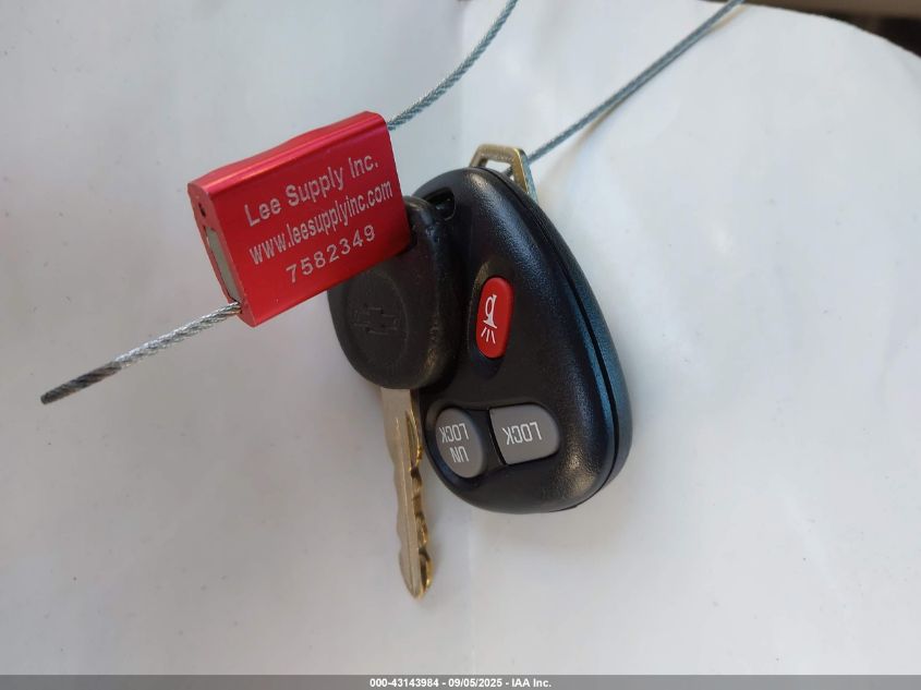 2001 Chevrolet Tahoe Ls VIN: 1GNEK13T71R156570 Lot: 43143984