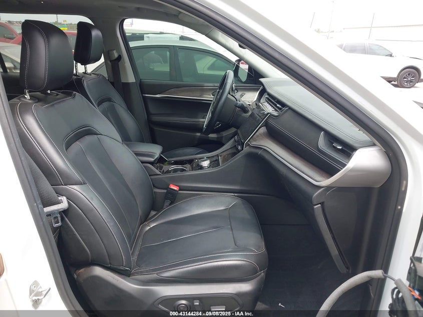 2022 JEEP GRAND CHEROKEE L LIMITED 4X4 - 1C4RJKBG4N8506093