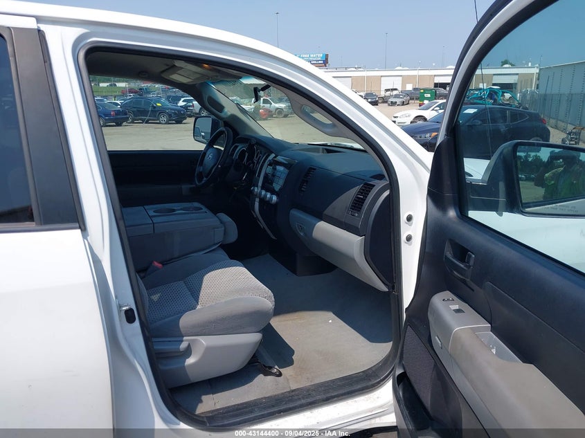 2007 Toyota Tundra Sr5 4.7L V8 VIN: 5TFRT54187X011165 Lot: 43144400