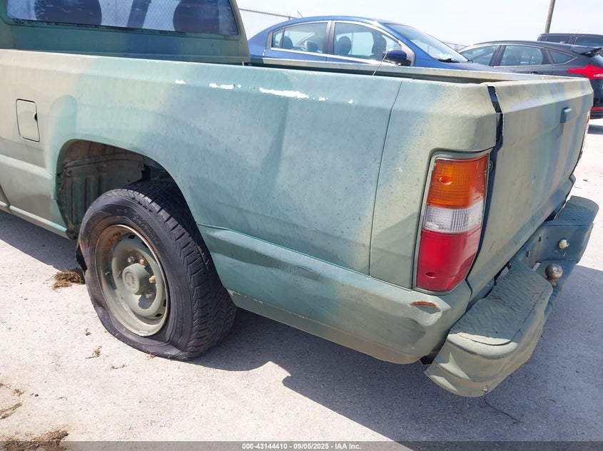 1992 Dodge Ram 50 VIN: JB7FL24W7NP004167 Lot: 43144410